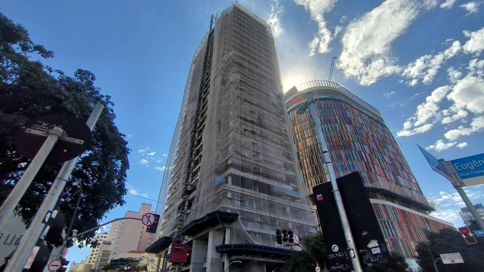 Obra do Platz 450 - fachada, foto real